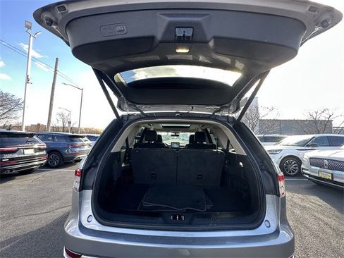 Certified 2023 Lincoln Aviator AWD w/ Premium Package image 7