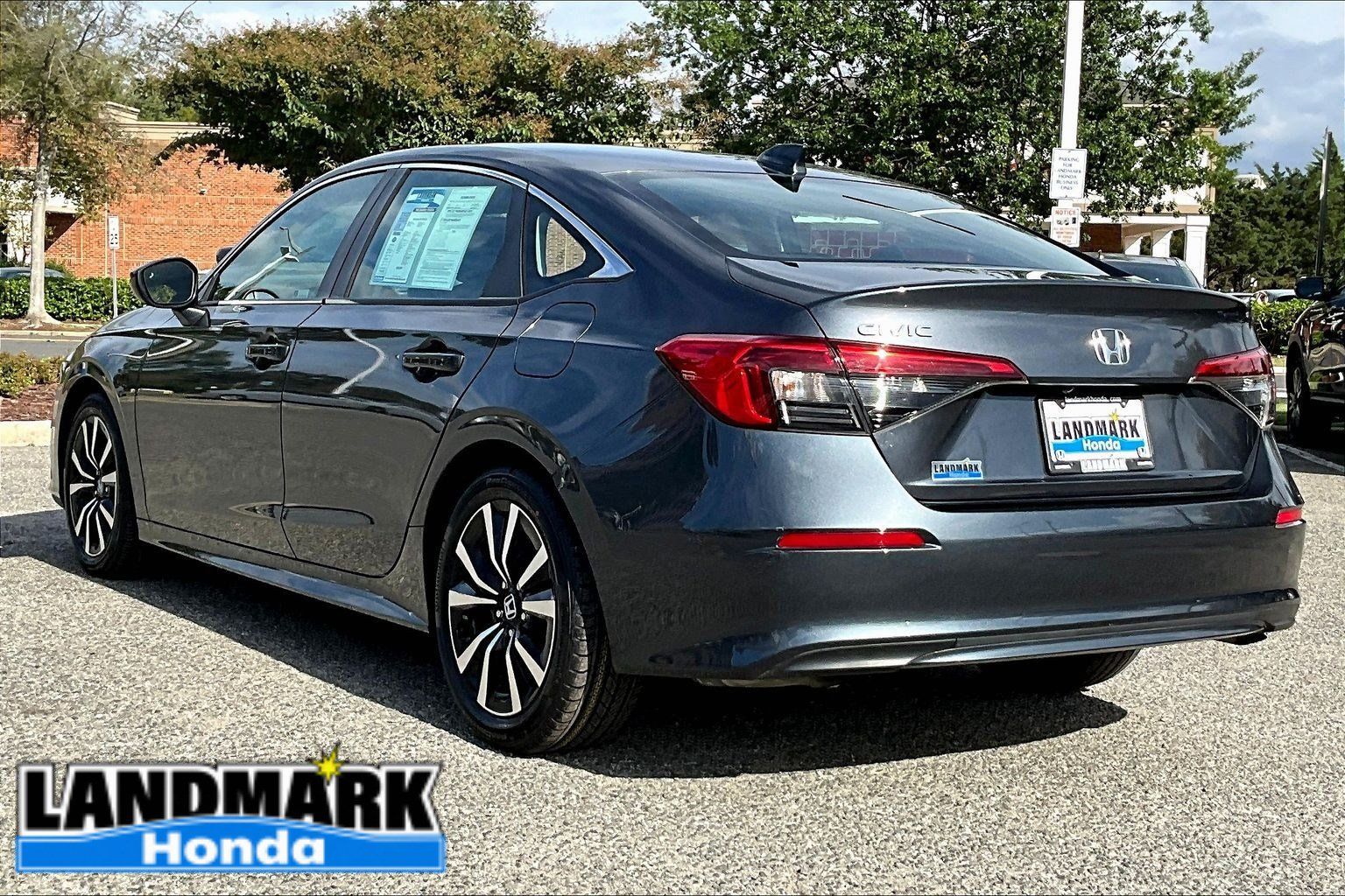 Used 2024 Honda Civic EX image 12