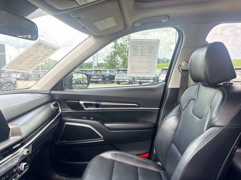 Used 2025 Kia Telluride S AWD/4WD image 20