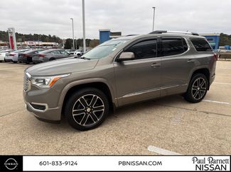Used 2019 GMC Acadia Denali w/ Technology Package video 2