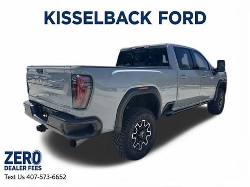 Used 2024 GMC Sierra 2500 AT4X AWD/4WD image 5