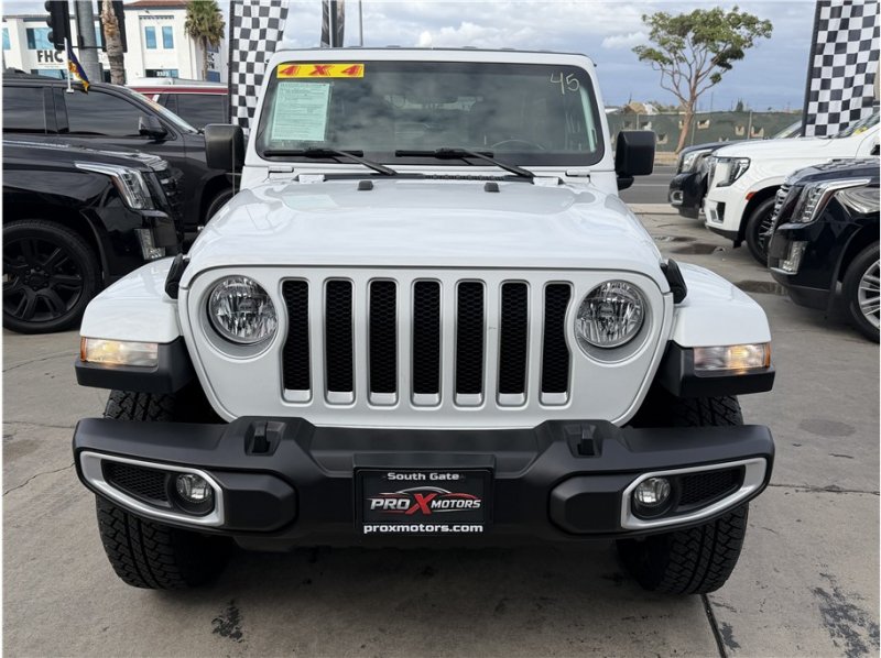 Used 2019 Jeep Wrangler Unlimited Sahara AWD/4WD image 2