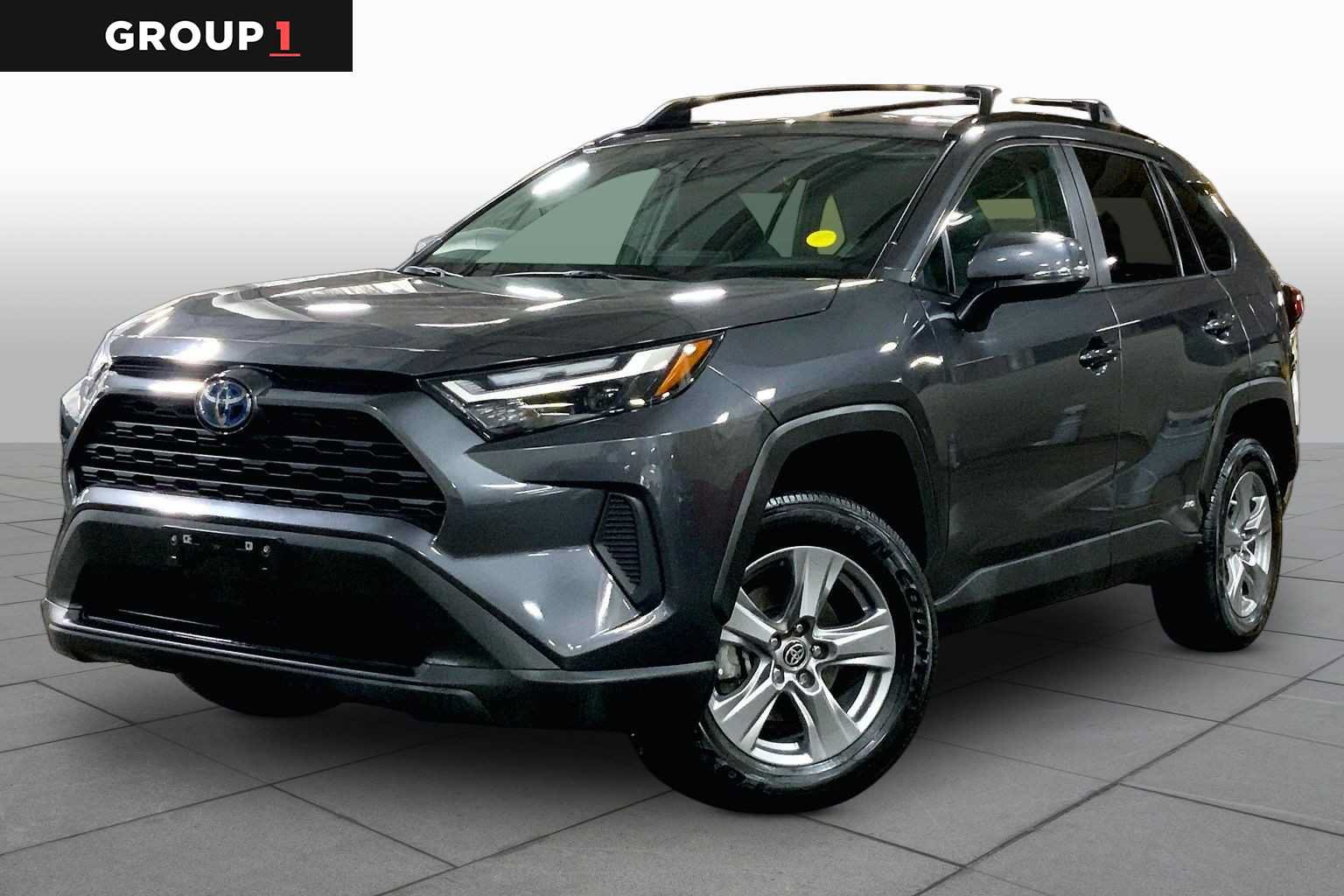 Certified 2024 Toyota RAV4 XLE AWD/4WD image 1