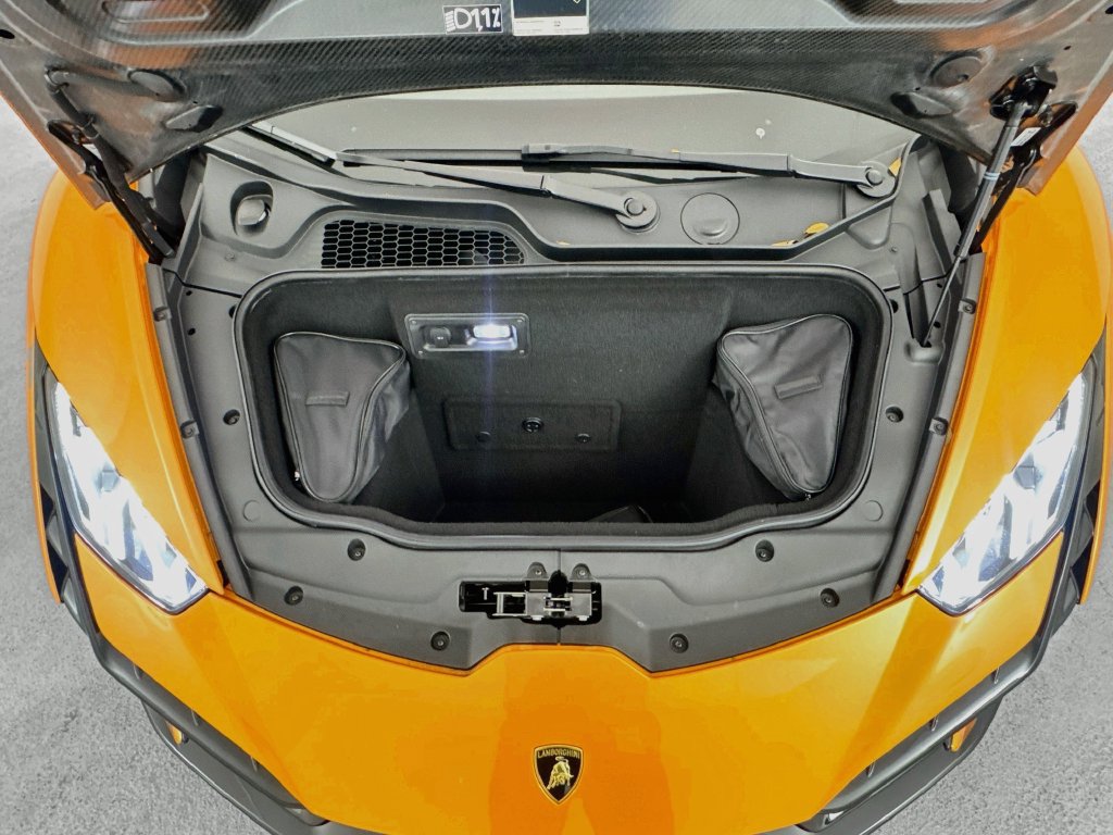 Used 2023 Lamborghini Huracan Tecnica RWD image 28