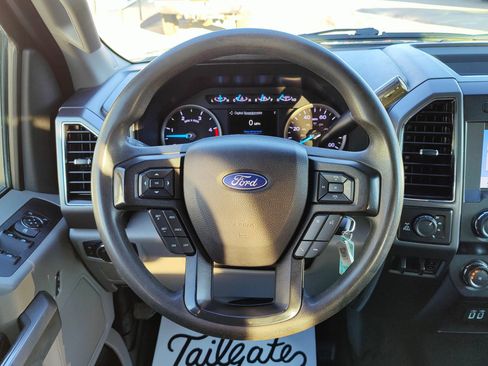 Used 2019 Ford F250 XLT w/ XLT Value Package image 19