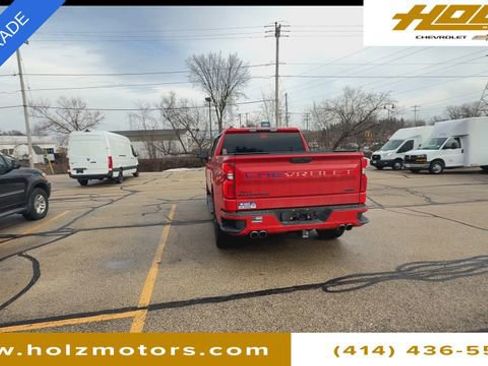 Used 2022 Chevrolet Silverado 1500 RST image 2