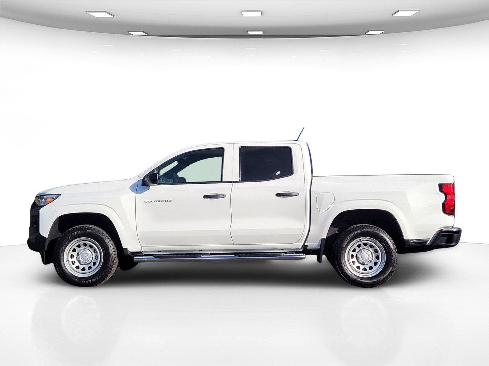 Used 2026 Chevrolet Colorado W/T w/ Advanced Trailering Package RWD image 9