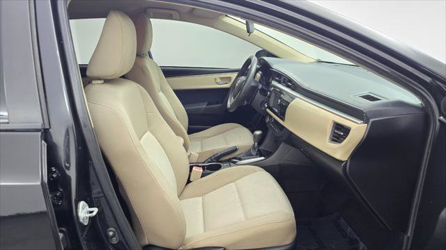 Used 2016 Toyota Corolla LE FWD image 22
