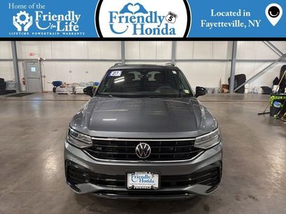 Used 2023 Volkswagen Tiguan SE R-Line