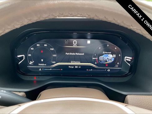 Used 2023 GMC Yukon Denali AWD/4WD image 15