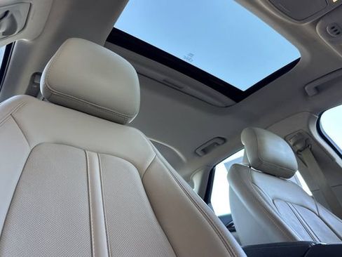 Used 2016 Lincoln MKZ Hybrid w/ Equipment Group 600A Reserve FWD image 20