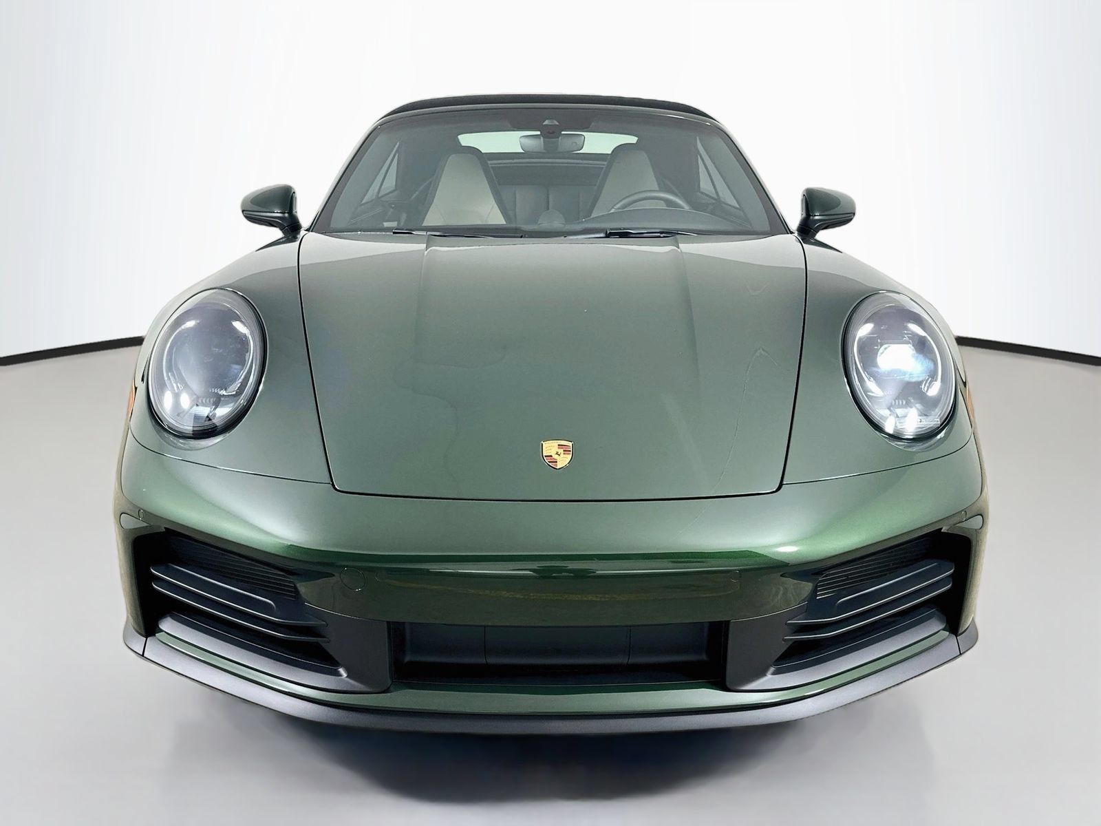 Used 2026 Porsche 911 Carrera 4S AWD/4WD image 2