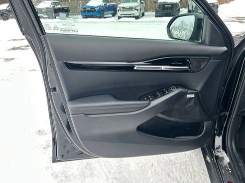 Used 2023 Kia Seltos SX AWD/4WD image 19