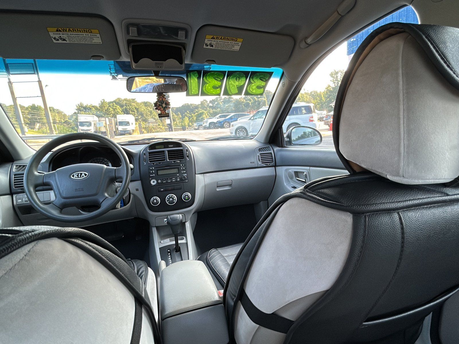 Used 2008 Kia Spectra EX FWD image 22