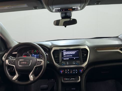 Used 2023 GMC Acadia SLE w/ Driver Convenience Package FWD image 16