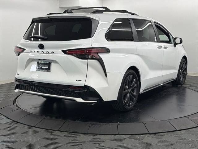 Certified 2026 Toyota Sienna XSE FWD image 10