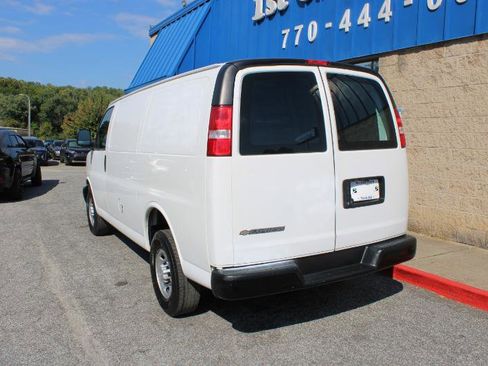 Used 2019 Chevrolet Express 2500 image 7