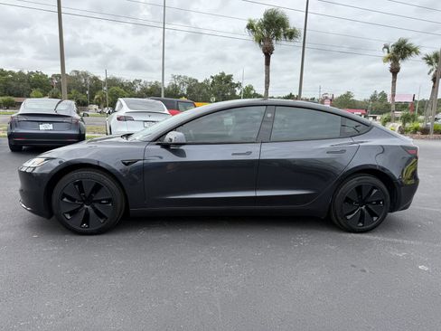 Used 2025 Tesla Model 3 Long Range RWD image 8