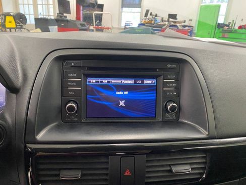 Used 2016 Toyota 4Runner Limited image 6