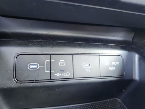 Certified 2025 Hyundai Santa Cruz SE image 23