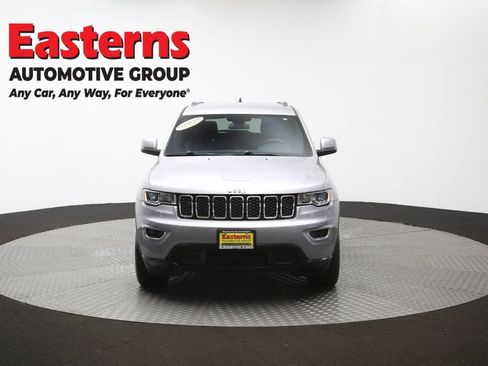 Used 2021 Jeep Grand Cherokee Laredo w/ Security & Convenience Group AWD/4WD image 55