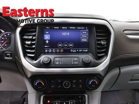 Used 2021 GMC Acadia SLT w/ Preferred Package image 12