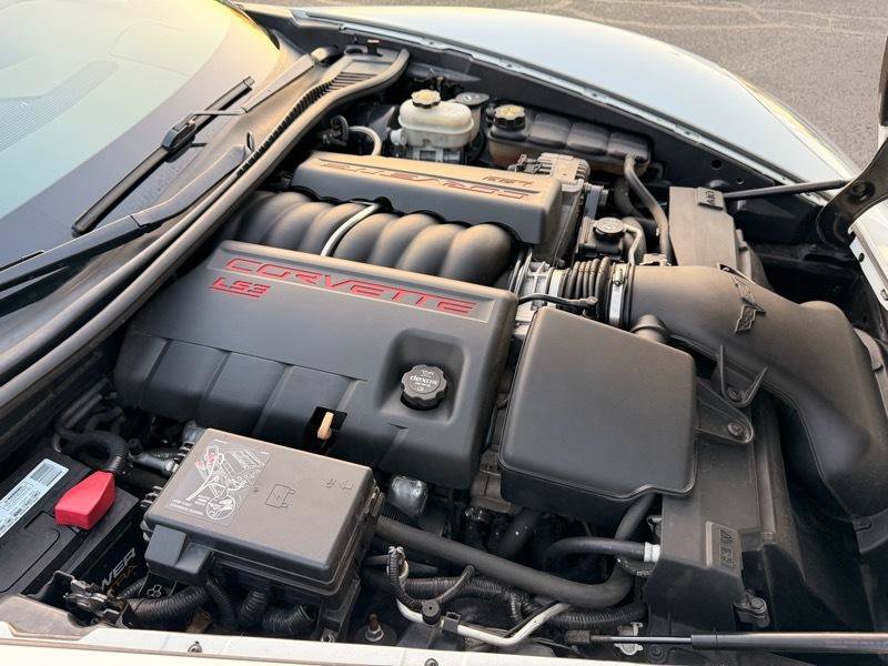 Used 2013 Chevrolet Corvette Coupe RWD image 25