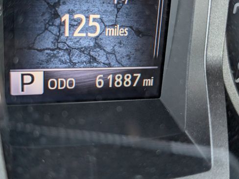 Used 2021 Toyota Tacoma TRD Sport image 10