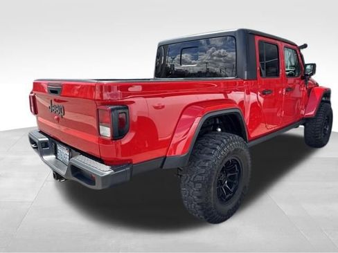Used 2021 Jeep Gladiator Sport AWD/4WD image 3
