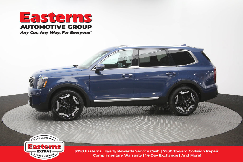 Used 2025 Kia Telluride S FWD image 62
