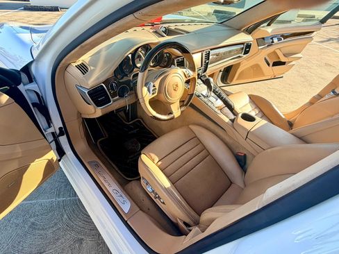 Used 2015 Porsche Panamera GTS AWD/4WD image 57