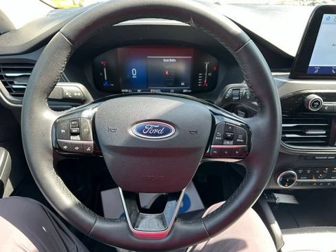 Used 2023 Ford Escape Active AWD/4WD image 27