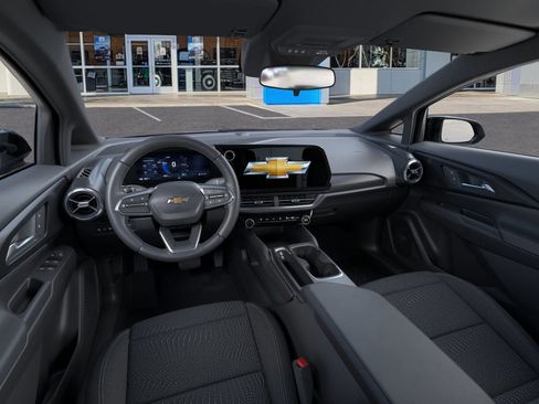 New 2026 Chevrolet Equinox EV LT image 15
