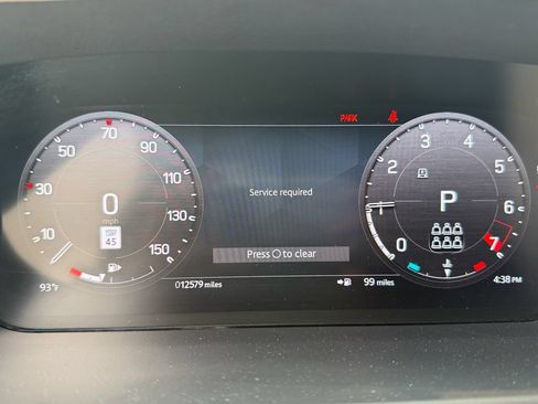 Used 2023 Land Rover Defender 130 SE AWD/4WD image 23