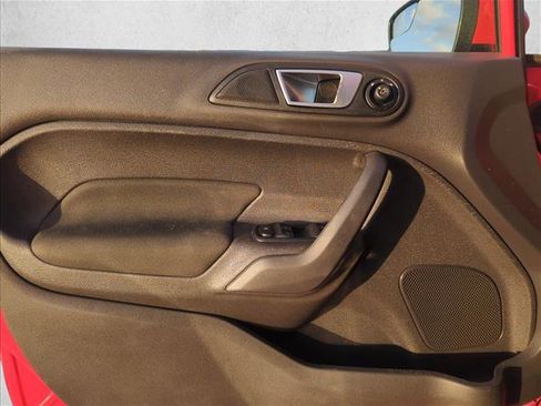 Used 2015 Ford Fiesta ST image 7