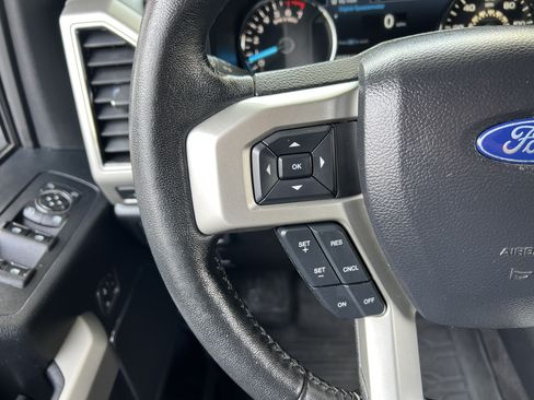 Used 2020 Ford F150 Lariat w/ Equipment Group 502A Luxury AWD/4WD image 22