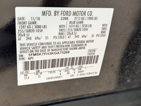 Used 2019 Ford Explorer Limited w/ Ford Safe & Smart Package FWD image 28