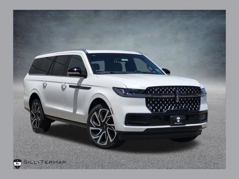 New 2026 Lincoln Navigator L Black Label AWD/4WD image 1