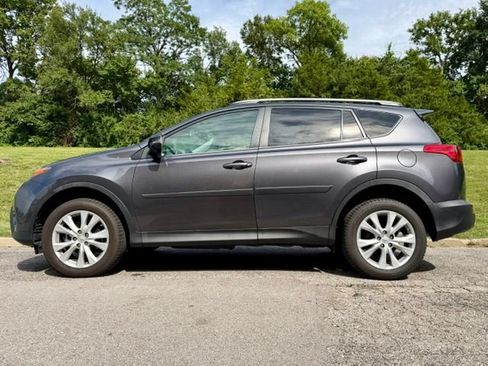 Used 2014 Toyota RAV4 Limited AWD/4WD image 4