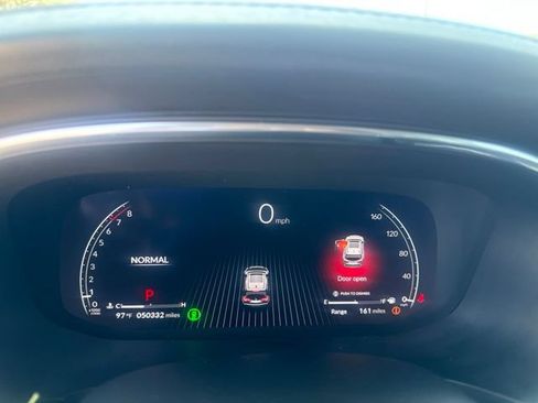 Used 2024 Acura MDX FWD w/ Technology Package image 11
