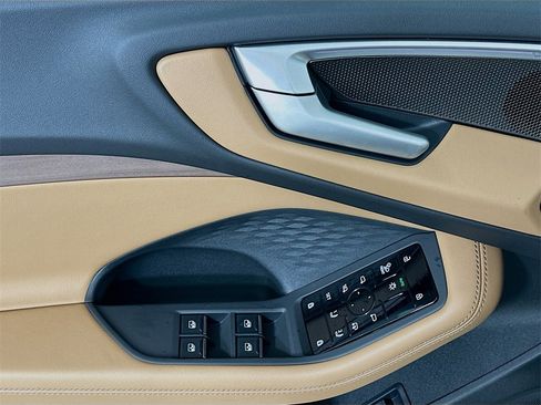 Used 2025 Audi A5 2.0T Premium Plus w/ Premium Plus image 21