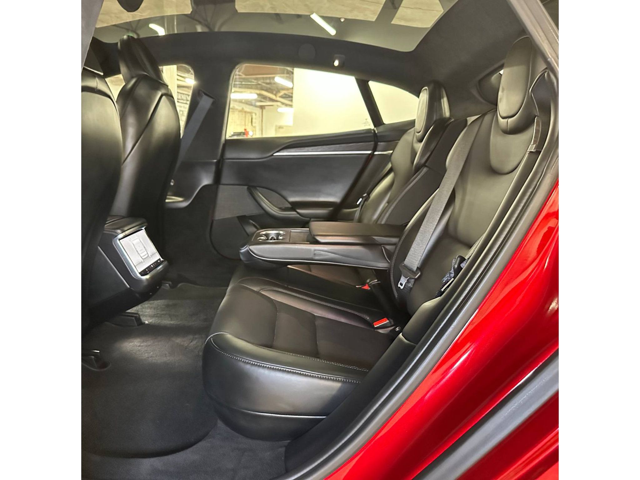 Used 2024 Tesla Model S AWD/4WD image 22