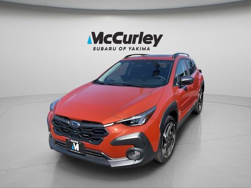 Used 2025 Subaru Crosstrek 2.5i Limited w/ Crosstrek Mirror Package AWD/4WD image 1
