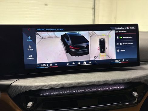 Used 2025 BMW i4 M50 w/ Premium Package image 25