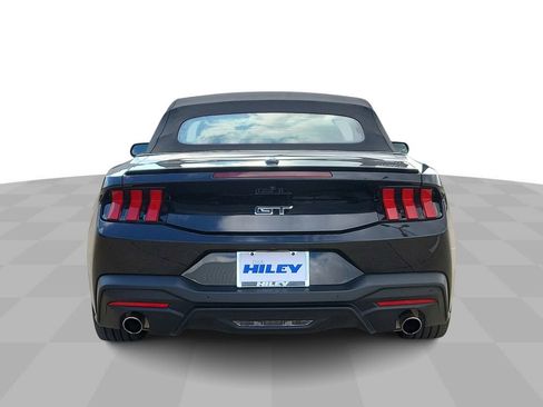 Used 2024 Ford Mustang GT Premium image 7