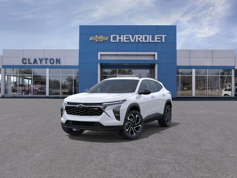 New 2026 Chevrolet Trax RS w/ Sunroof Package image 30