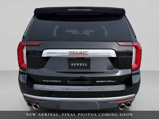 Used 2021 GMC Yukon Denali w/ Denali Premium Package AWD/4WD image 5