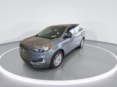 Used 2024 Ford Edge SEL AWD/4WD image 6