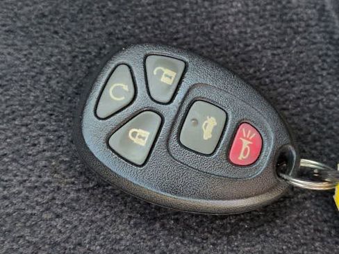 Used 2011 Chevrolet Impala LT FWD image 29