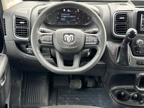 New 2026 RAM ProMaster 2500 w/ Quick Order Package 22G SLT image 12